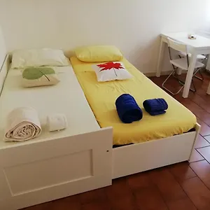https://over-the-rainbow-cozy-studio-in-the-centre-of-ferrara.emilia-romagnahotels.net