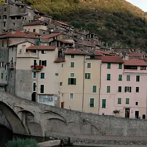 https://appartamentino-le-violette.hotelitalianriviera.com